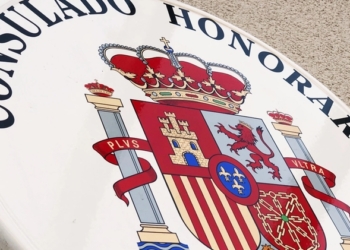 La ADE recuerdan que los cónsules honorarios no son diplomáticos