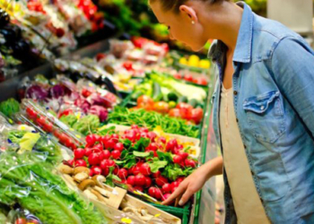 Los datos trimestrales muestran un hundimiento del consumo de los hogares del 21,2%.