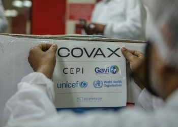España inicia la donación de 7,5 millones de vacunas a Iberoamérica a través de COVAX