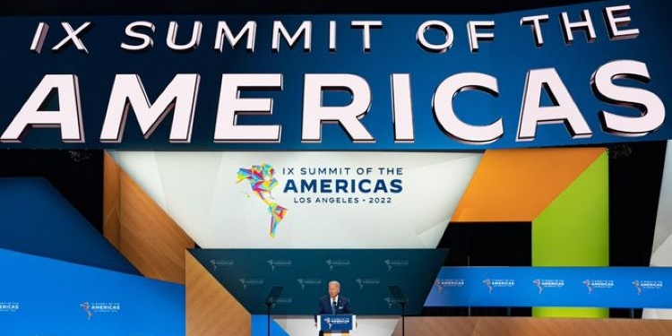 EEUU consigue el compromiso de España de “duplicar” la acogida laboral de migrantes hondureños