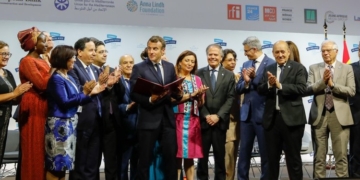 España se adhiere en Marsella a la «agenda positiva» por el Mediterráneo