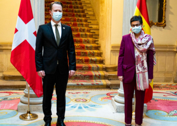 España expresa a Dinamarca el deseo que se mantenga el turismo danés a nuestro país