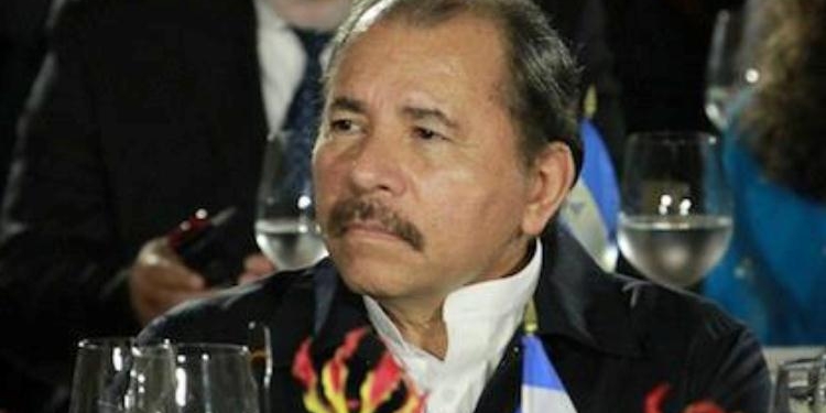 El Congreso pide que los fondos de cooperación para Nicaragua “no apuntalen a la dictadura”