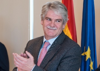 Dastis estrena en Costa de Marfil y Mali la nueva política exterior en África