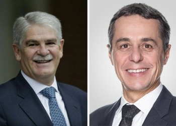 Dastis visita a su homólogo suizo con el trasfondo de Gabriel y Rovira