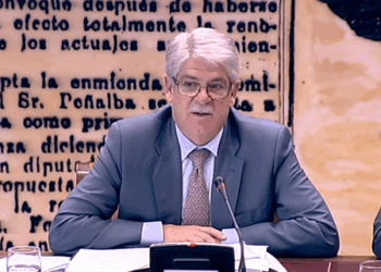 Exteriores admite problemas laborales en AECID y espera que Hacienda «ayude»