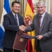 España ofrece su “experiencia y ayuda” al nuevo diálogo nacional de El Salvador
