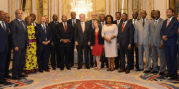 Dastis defiende la política migratoria española ante los embajadores africanos