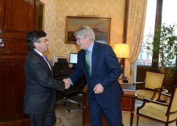 Dastis analiza con el presidente del BID el impacto de Trump en Iberoamérica