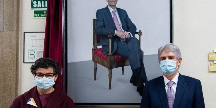 Alfonso Dastis ya tiene su retrato en en la Galería de Ministros de Exteriores