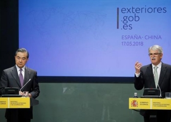 Dastis sugiere otro 155 si Cataluña pone en marcha el mismo Diplocat