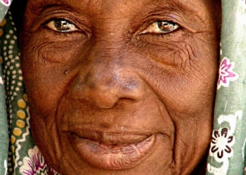 Las subvenciones del Gobierno para DDHH siguen siendo la mitad que antes de la crisis