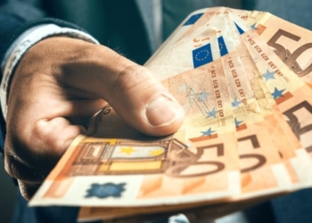 Bruselas da un ultimátum a España por no trasponer completamente la directiva contra la evasión fiscal