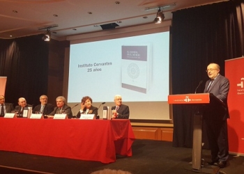 García de la Concha: “El futuro del español como lengua internacional se juega en EEUU”