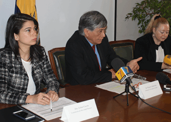 La Embajada de Ecuador apoya una querella contra OGC Paquetería ante la Audiencia Nacional