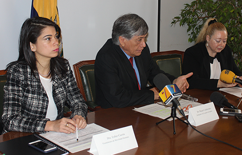 La Embajada de Ecuador apoya una querella contra OGC Paquetería ante la Audiencia Nacional