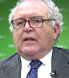 Seminario en APEE ‘La Política de Seguridad y Defensa española hoy’