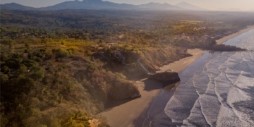 Iberia volará todos los días a San Salvador a partir del 1 de octubre