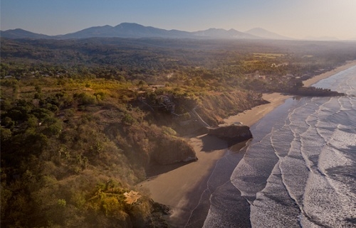 Iberia volará todos los días a San Salvador a partir del 1 de octubre