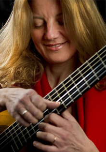 El Instituto Italiano de Cultura presenta a la guitarrista Elena Càsoli