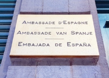 Bélgica retira la inmunidad diplomática a ocho funcionarias españolas de la Embajada