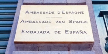 Bélgica retira la inmunidad diplomática a ocho funcionarias españolas de la Embajada