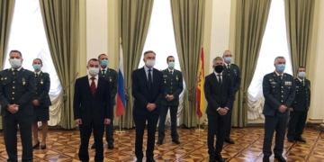 Rusia condecora a siete guardias civiles por la lucha contra el narcotráfico