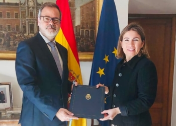 Roberto Bosch presenta Copias de Estilo como embajador de Argentina