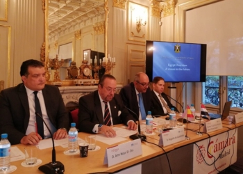 El embajador de Egipto anima a aprovechar las “reformas económicas de calado” en su país