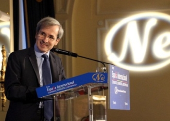 Francia asegura que no quiere “suplantar ni sustituir” a España en Cuba