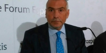 “España e Italia podrían dar el empuje político necesario para cambiar la UE”
