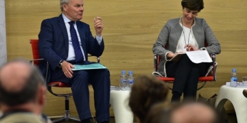 “La política exterior feminista de Suecia ha inspirado a Canadá y otros países”