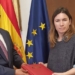 El embajador Aws Abdullah Ahmed Alaud con la jefa de Protocolo de Exteriores, María Sebastián de Erice.