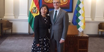 La nueva embajadora de Bolivia llevará “en alto» el nombre de su país