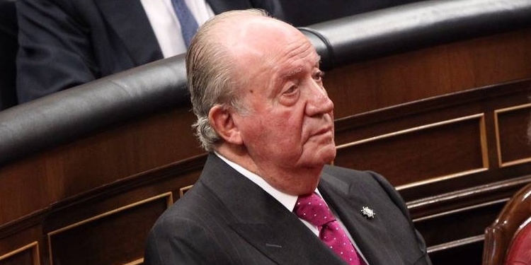 Sánchez viaja a Emiratos a buscar inversiones y sin intención de reunirse con el Rey Emérito