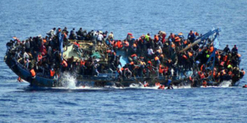 Más de 16.500 migrantes han llegado a España por vía irregular en 2021