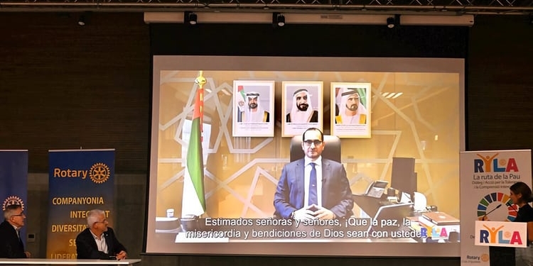 El embajador de Emiratos destaca su compromiso con la paz en el Congreso ‘Ruta de la Paz”