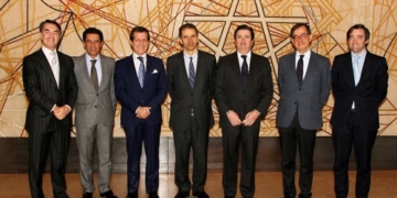 Endesa y Fundación Carolina crean un programa pionero de becas para Portugal