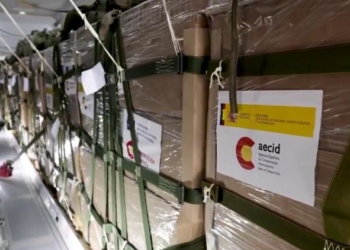 Sale de Zaragoza un nuevo envío de emergencia a Gaza coorganizado por Exteriores y Defensa