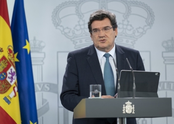 Sánchez oculta la verdadera reforma de las pensiones pese a los compromisos con Bruselas