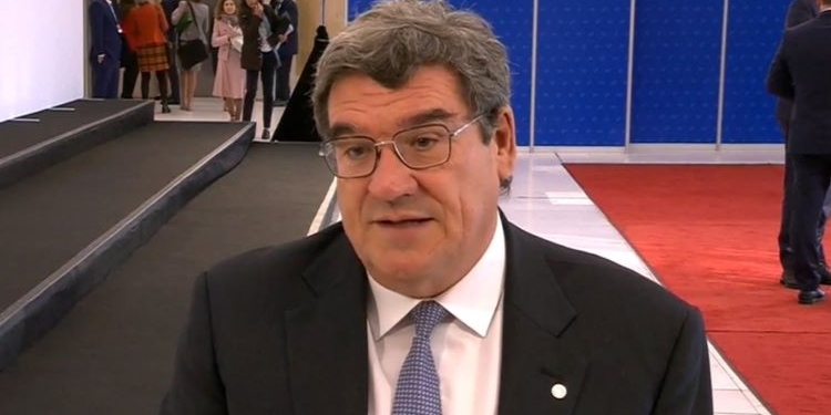 Escrivá asegura que 13.000 desplazados ucranianos están afiliados a la Seguridad Social en España