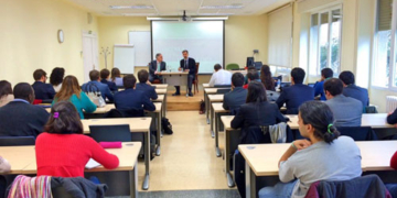 Exteriores lanza nuevas iniciativas para la formación de los diplomáticos españoles