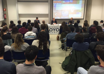 La Escuela Diplomática acerca la profesión a universitarios de toda España