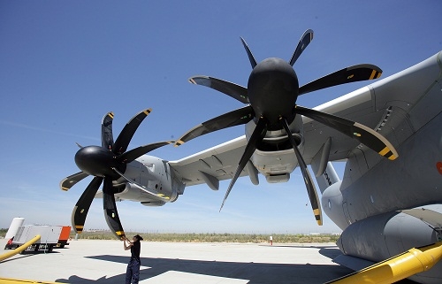 El Gobierno autoriza dos inversiones extranjeras en el sector de la defensa