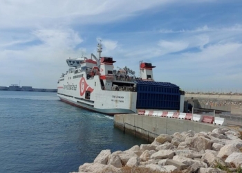 Exteriores espera terminar de repatriar mañana a los españoles atrapados en Marruecos