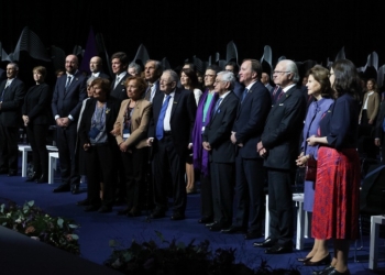 Albares evoca en Malmö la consigna española en Mauthausen: “Recordar para no repetir”