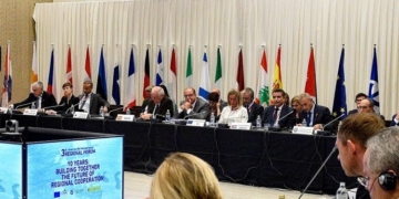 La saliente Mogherini y el entrante Borrell coinciden en el Foro de la UpM en Barcelona