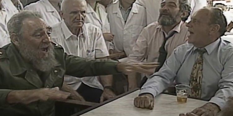Los extremos se tocan en Galicia: 30 años del histórico encuentro de Fraga y Fidel Castro
