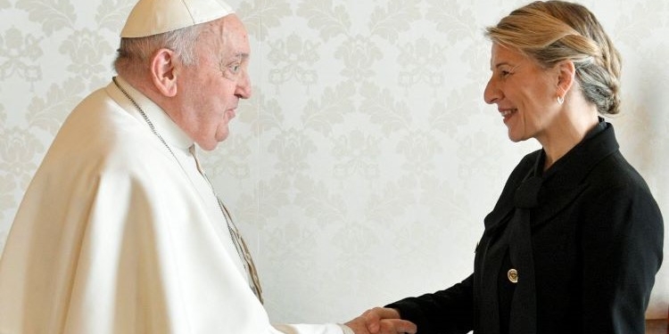 Yolanda Díaz apoya, junto al Papa, un “alto el fuego permanente” en Ucrania y Gaza