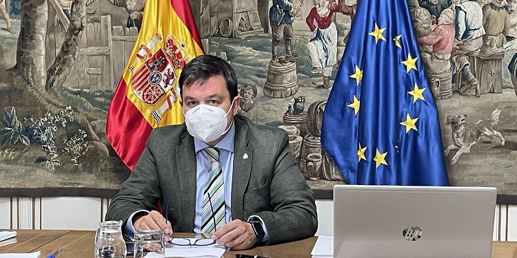 España apoya la propuesta de un intercambio de funcionarios con Portugal